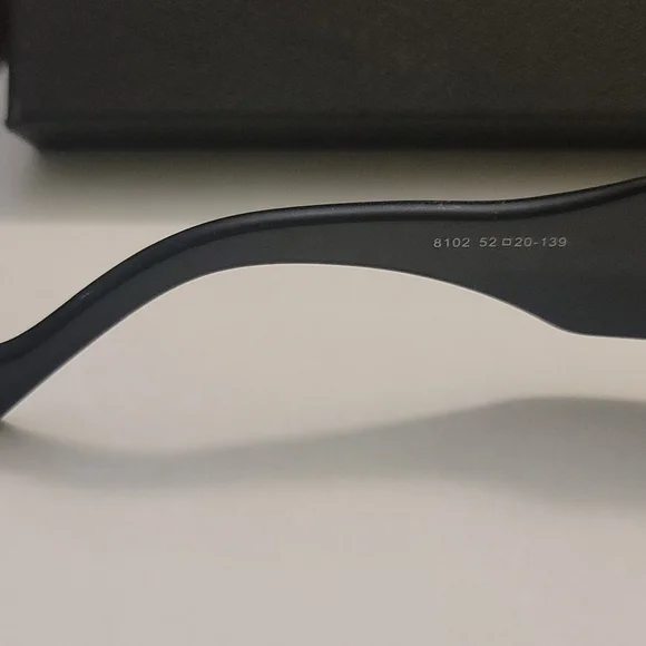 📂 BALENCIAGA BLACK SUNGLASSES SUNNIES WITH CASE & OUTER BOX - Picture 4 of 4